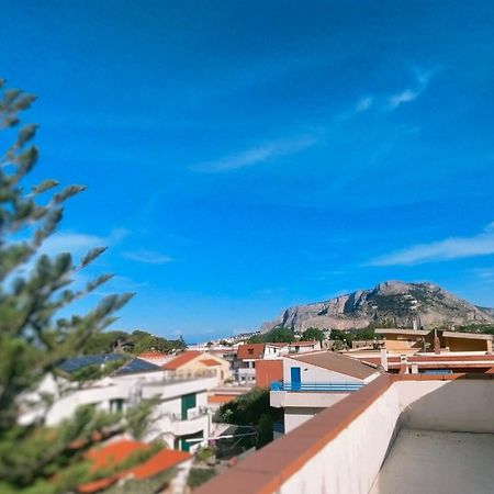 Ferienwohnung A Casa Di Mara Mondello Exterior foto